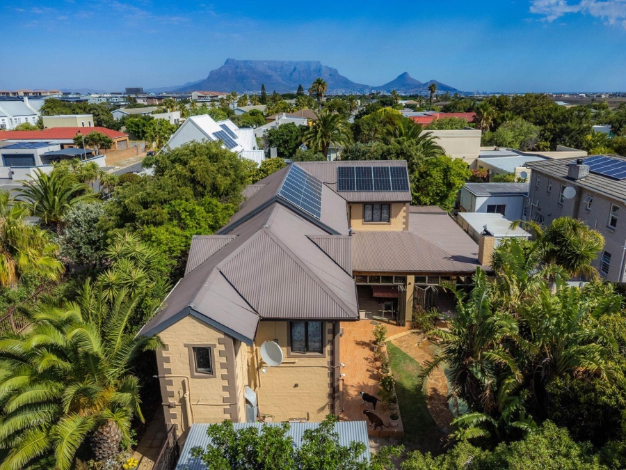 5 Bedroom Property for Sale in Milnerton Ridge Western Cape